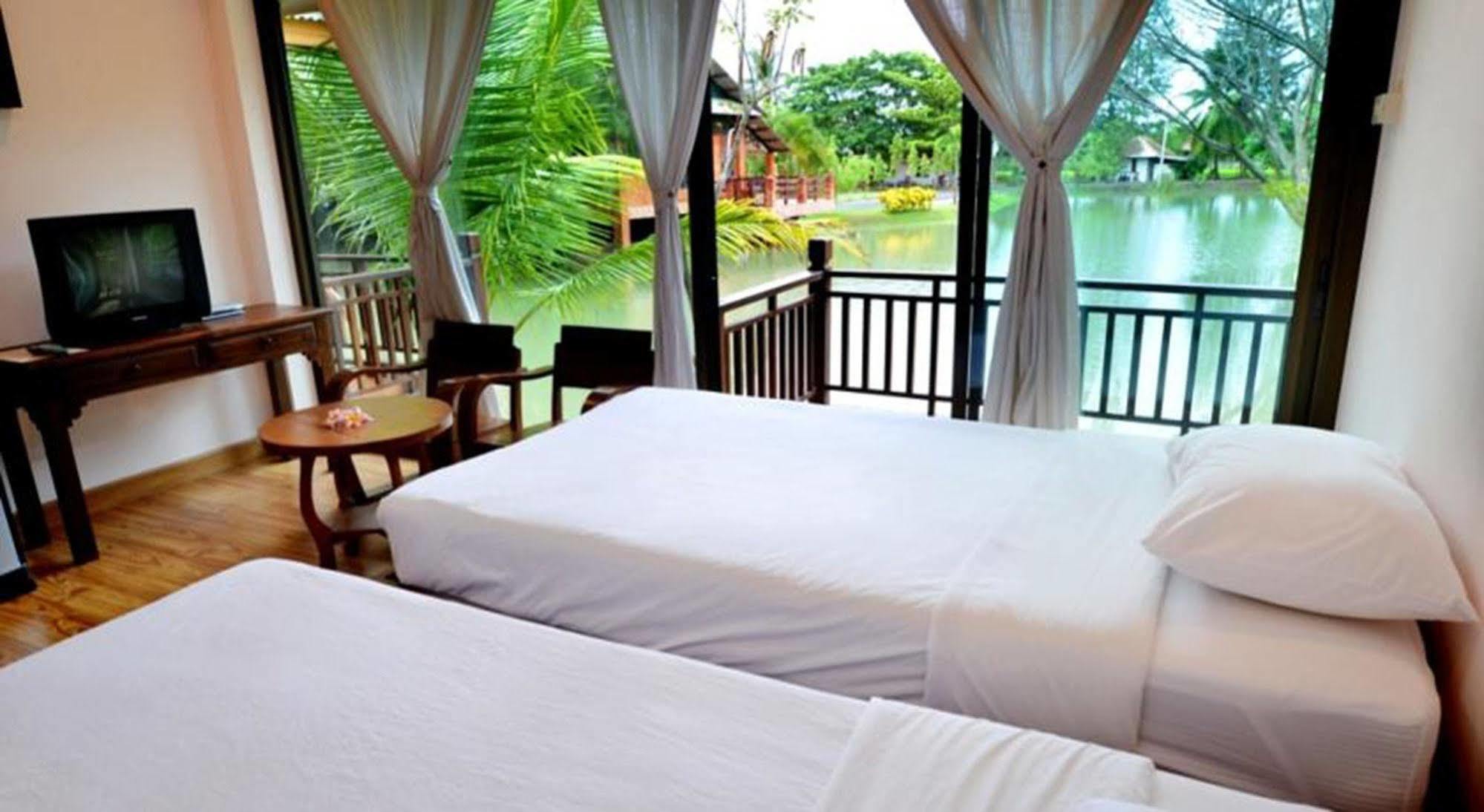 The Grand Jamjuree Resort Lamphun Exteriör bild