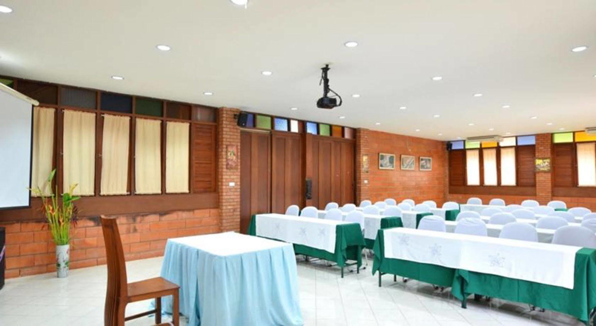 The Grand Jamjuree Resort Lamphun Exteriör bild
